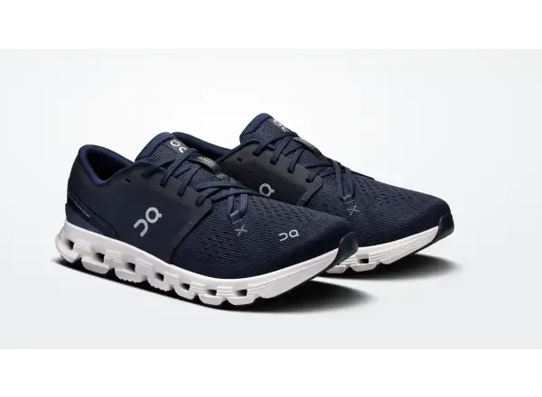 On Cloud X 4 men's running shoes Ink/Ivory