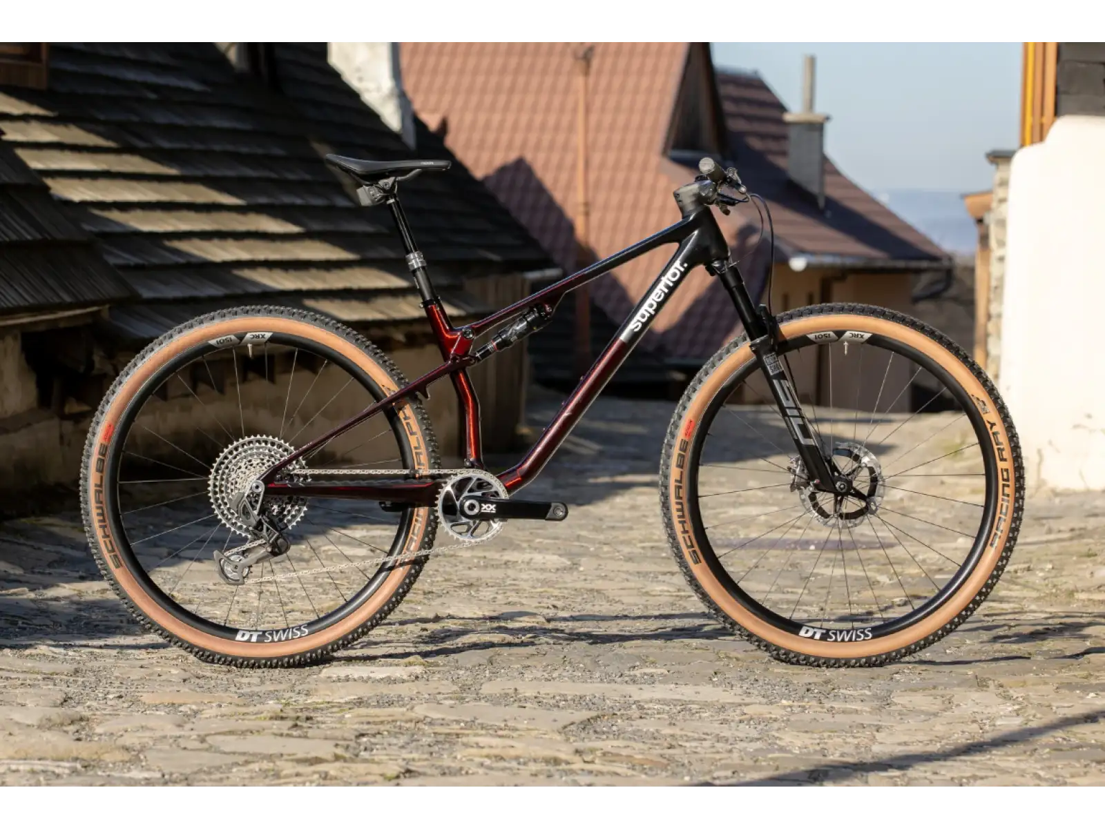 Superior XF 9.9 Team mountain bike Gloss Red Carbon / Black