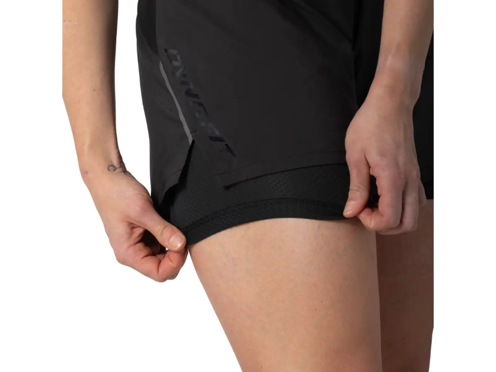Dynafit Alpine Pro 2in1 women's running shorts Black Out