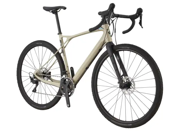 GT Grade Carbon Expert gravel bike