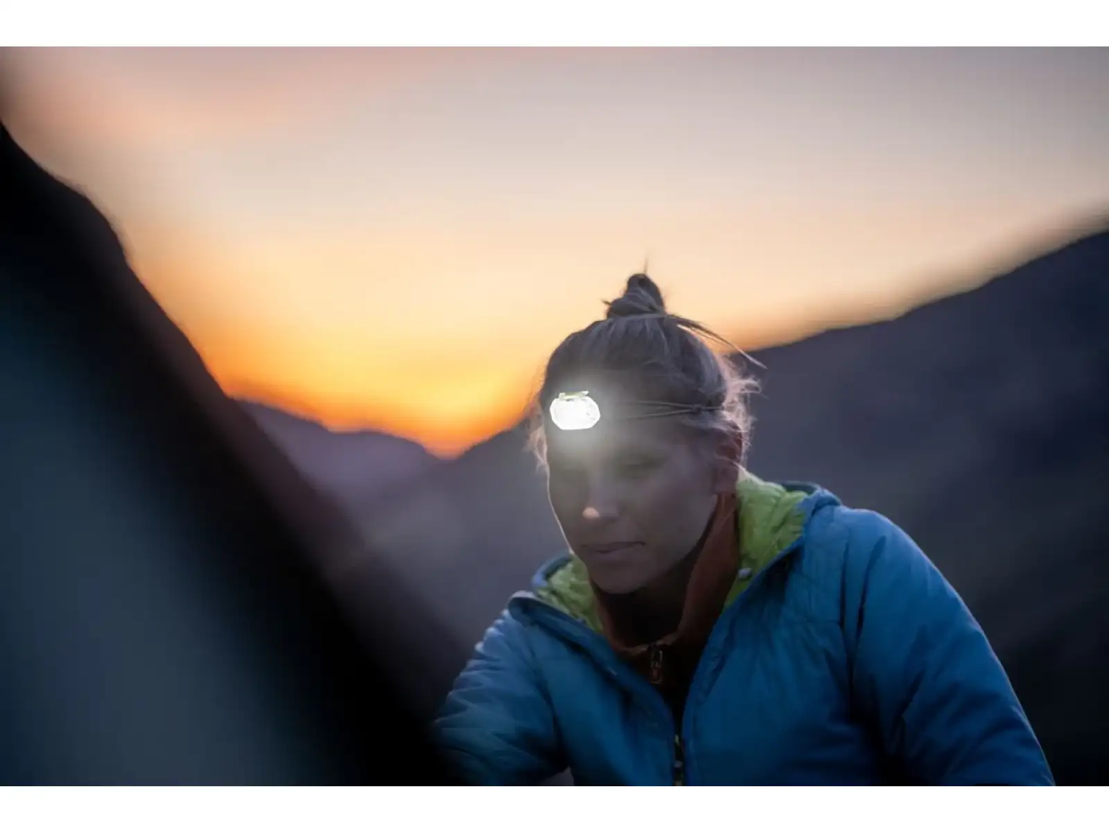Petzl Swift LT headlamp white