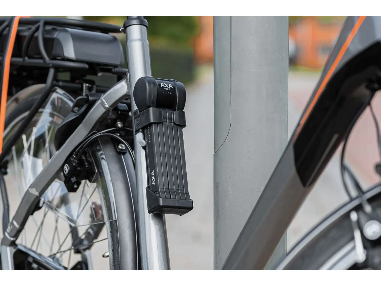 AXA Fold Ultra 90 folding lock