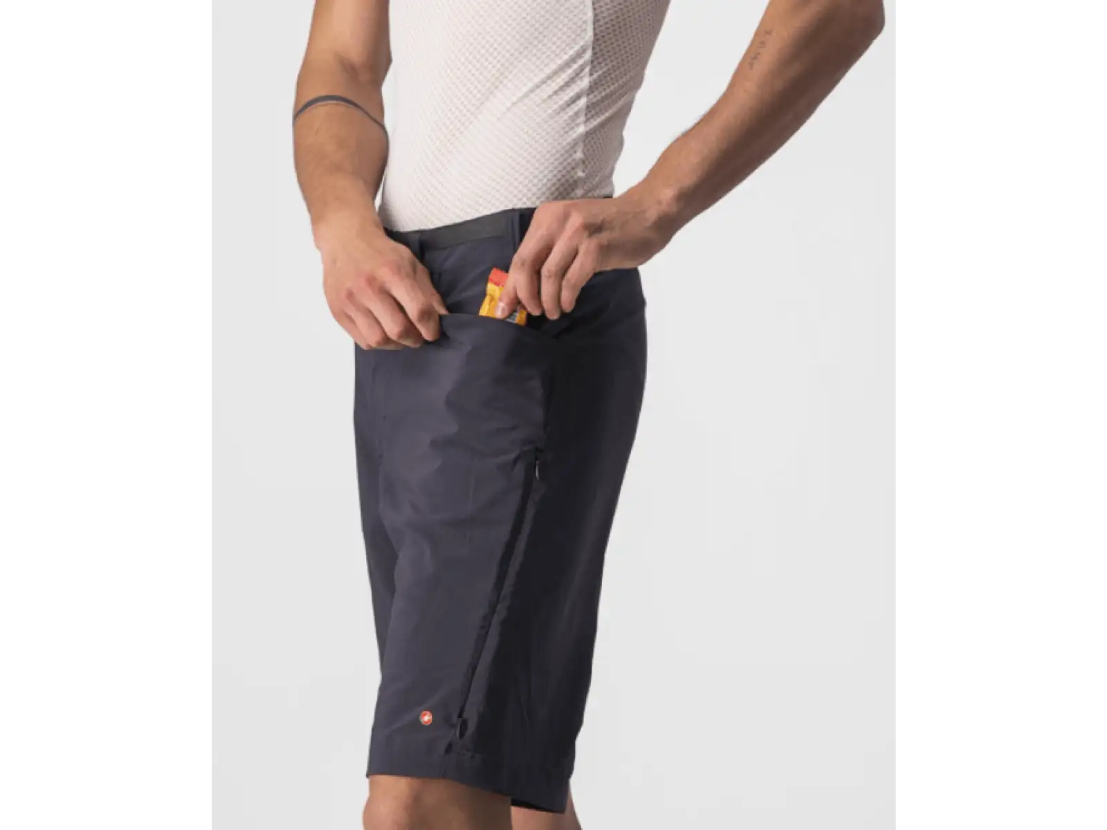 Castelli Unlimited Trail men's loose shorts without liner black
