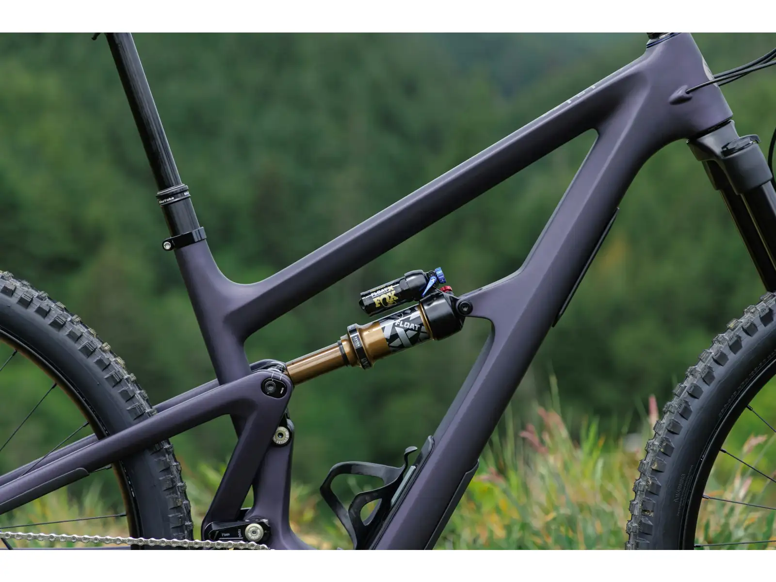 Ibis Ripmo V3 frame set Heckleberry Purple