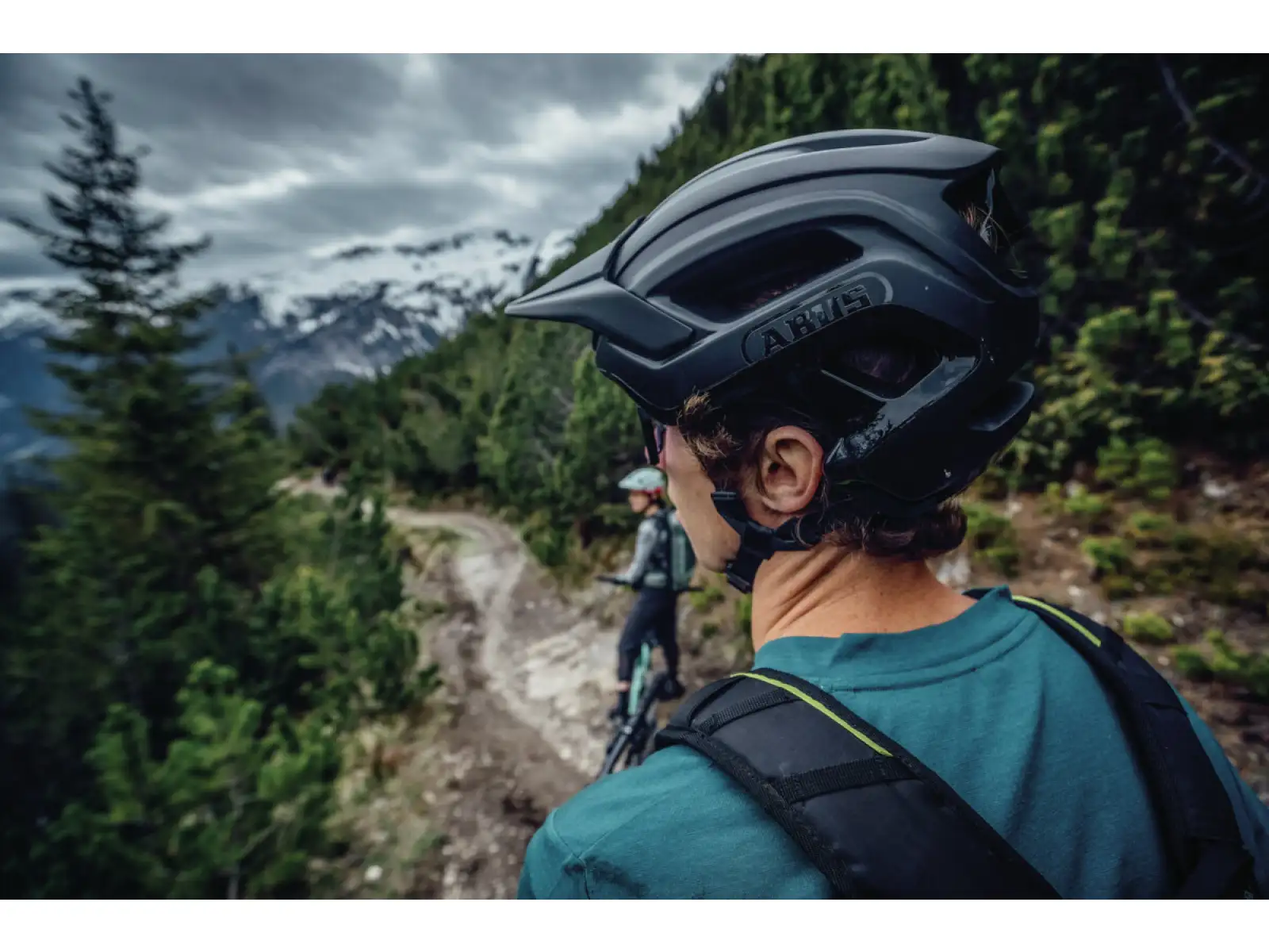Abus Cliffhanger MTB Helmet Midnight Blue