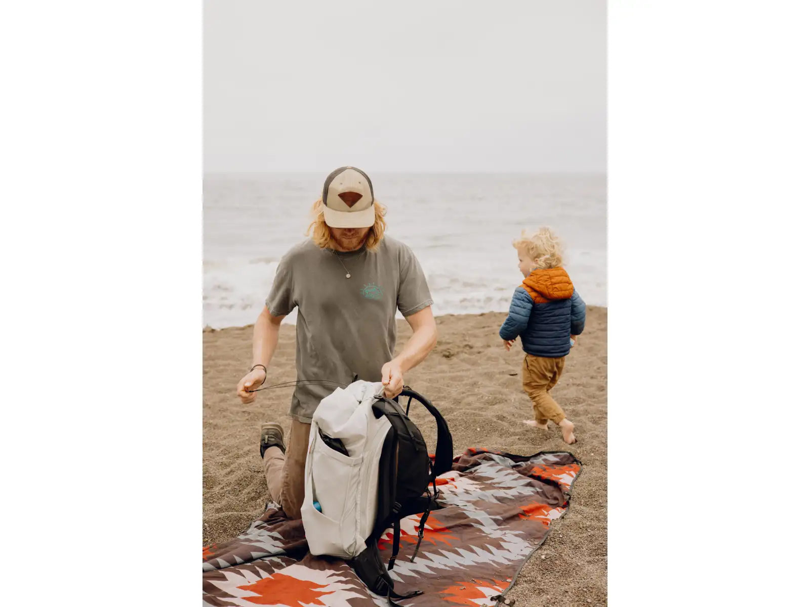 Peak Design Outdoor Backpack 45L Cloud backpack