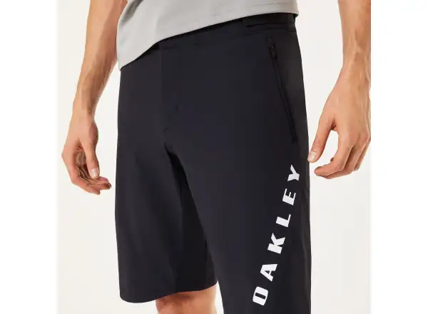 Oakley Free Ride men's loose shorts Blackout