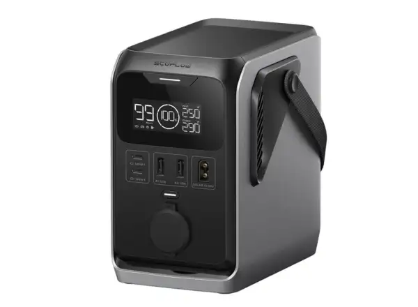 EcoFlow TRAIL 300 charging station