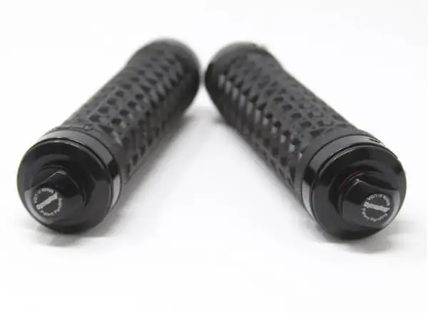 Dynaplug Covert Handle Bar Tool tubeless tire repair kit with grips
