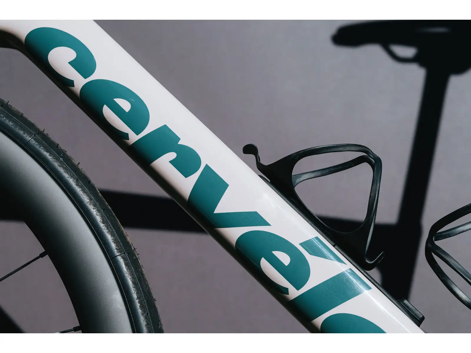 Cervélo Caledonia-5 SRAM Rival AXS Sandstone