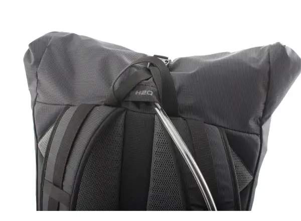Pinguin Commute 25 backpack