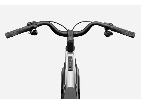 Cannondale FlyingV 1 Silver city lightweight e-bike