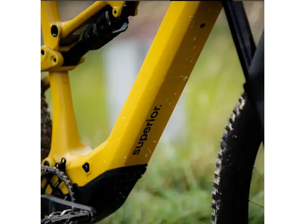 Superior iXF 9.2 full-suspension e-bike Matte Mustard