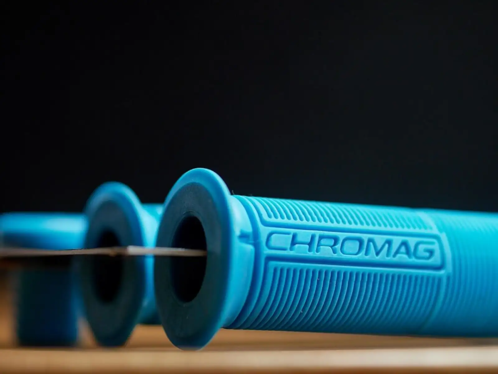 Chromag Wax grips blue