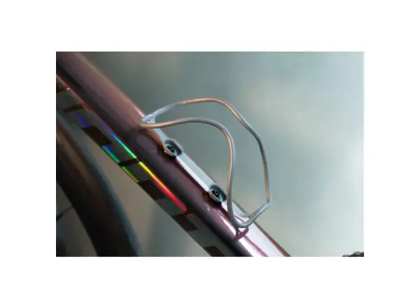 Giant Airway PRO Titanium bottle cage
