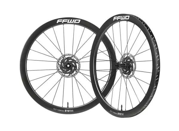 FFWD RYOT44 V2 44 DT240 2:1 EXP road wheelset White