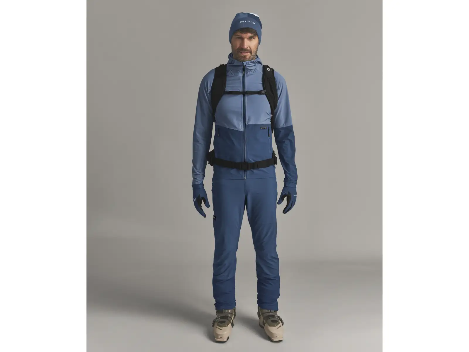 Ortovox Venet Softshell Hooded Jacket men's softshell jacket with hood Light Nunatak