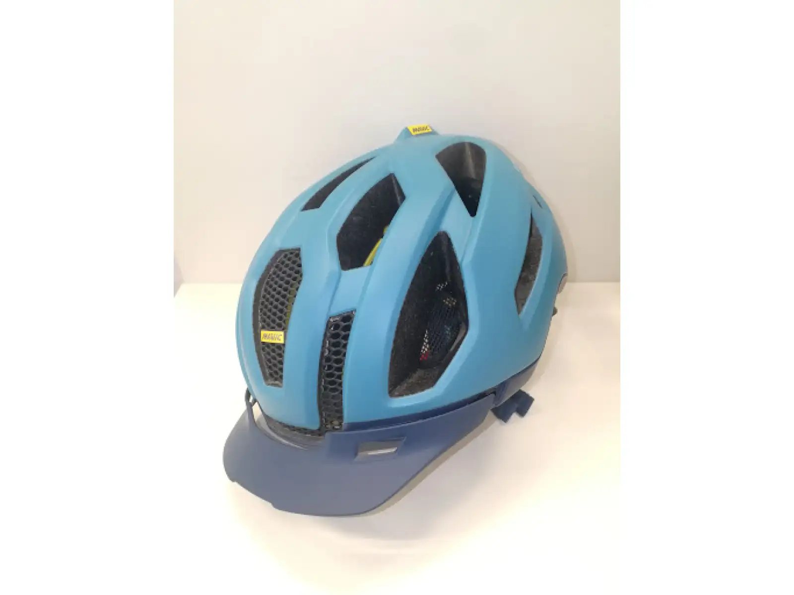 Mavic Echappée Trail Pro helmet women blue pirate black/fiery coral 2018 size M UNBOXED