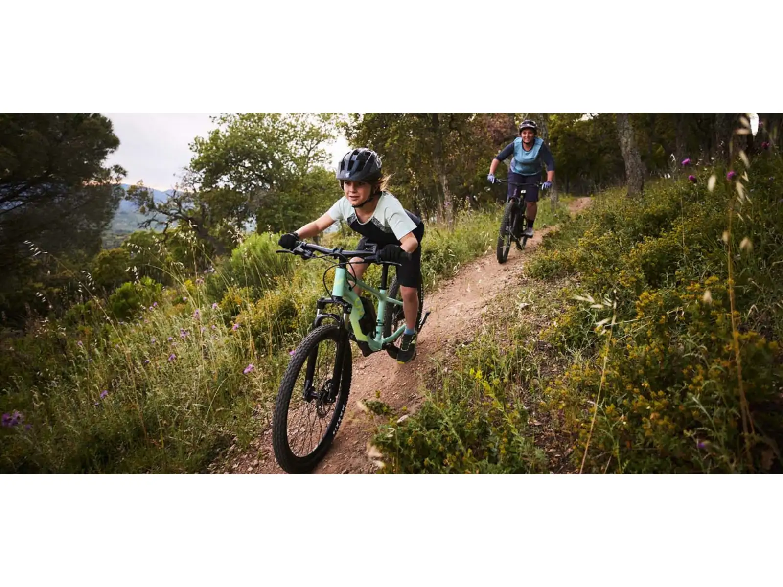 Liv Tempt E+ Junior 24 kids' e-bike Ocean Wave