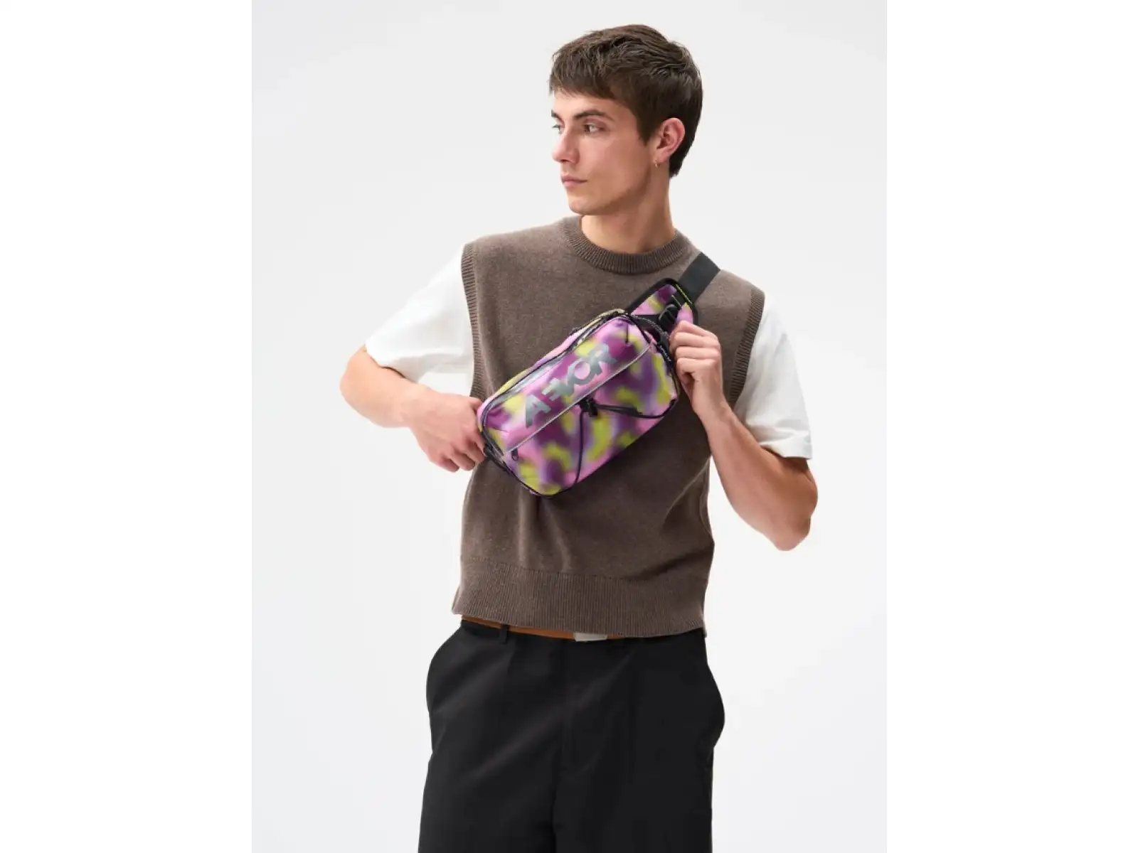Aevor Bar Bag handlebar/shoulder bag Ripstop Psychedelic Slush