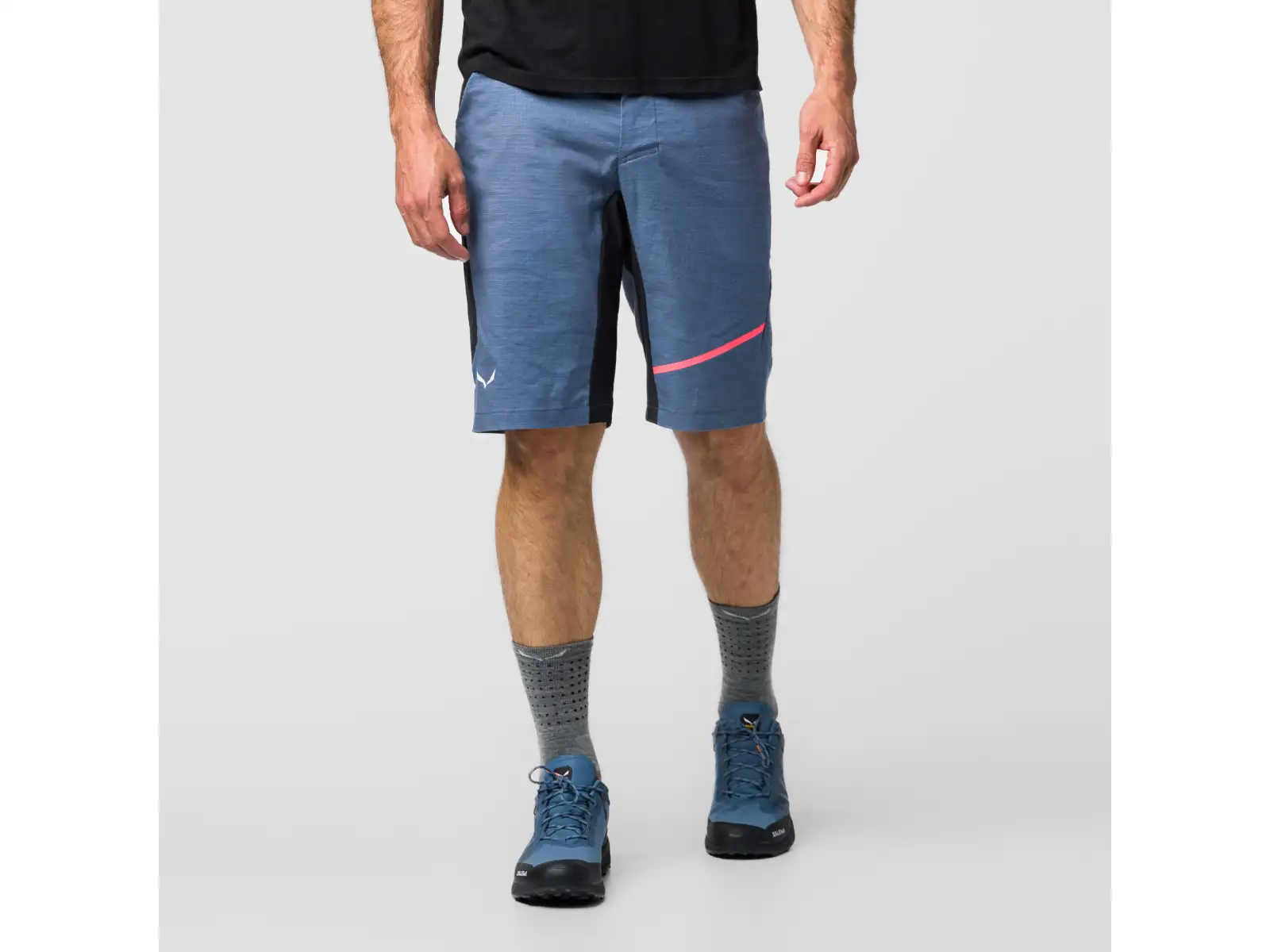 Salewa Vento HEMP/DST men's shorts Golden Brown