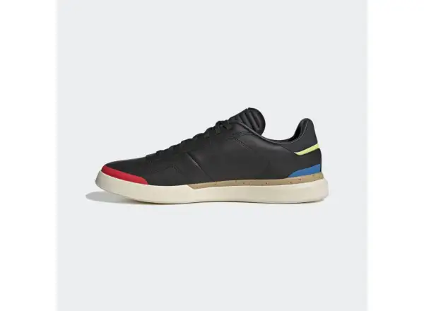 Five Ten Sleuth DLX men's shoes Core Black/Carbon/Wonder White