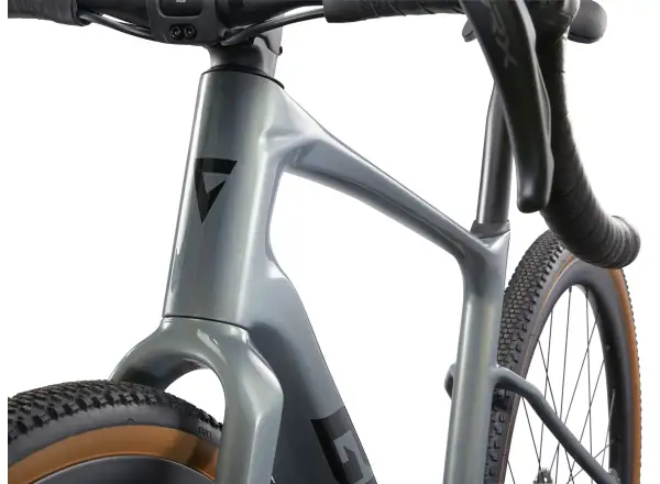 Giant Revolt Advanced 0 gravel bike Aurora Noise