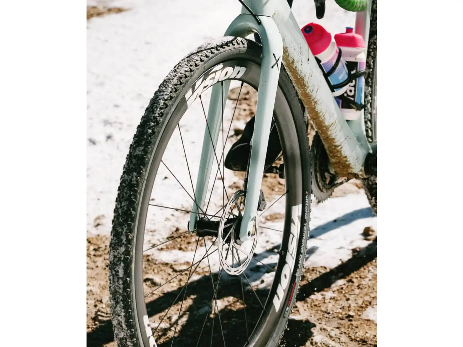 Cannondale SuperSix Evo SE 2 gravel bike Olive Green