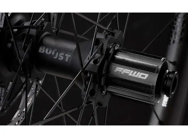 FFWD OUTLAW Carbon Boost 30 mm 29" wheelset MattBlack