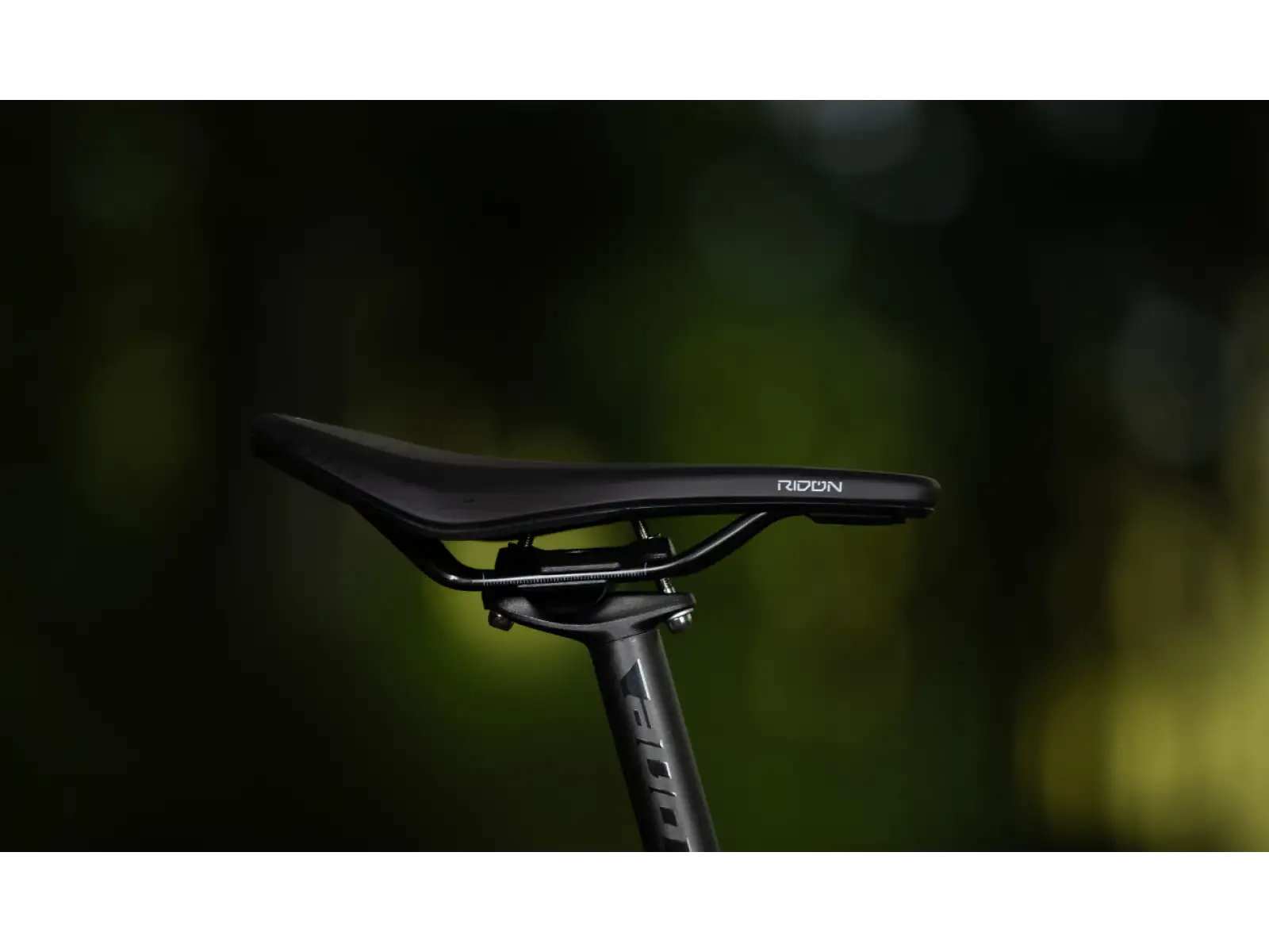 Superior XP 9.8 mountain bike Matte Carbon/Dark Chrome