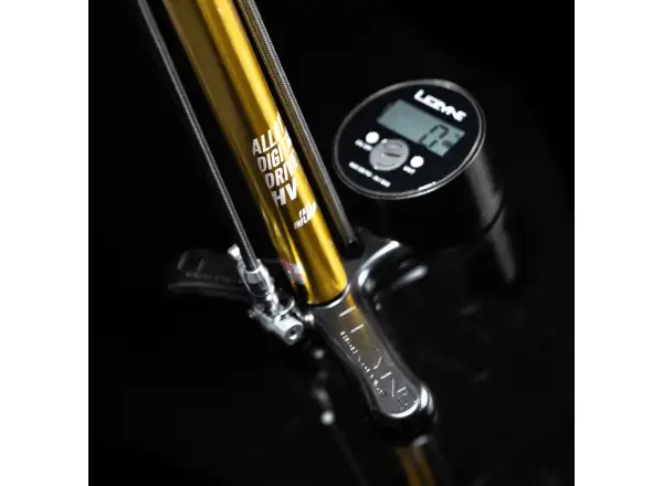 Lezyne 18K Digital Drive floor pump GOLD/BLACK