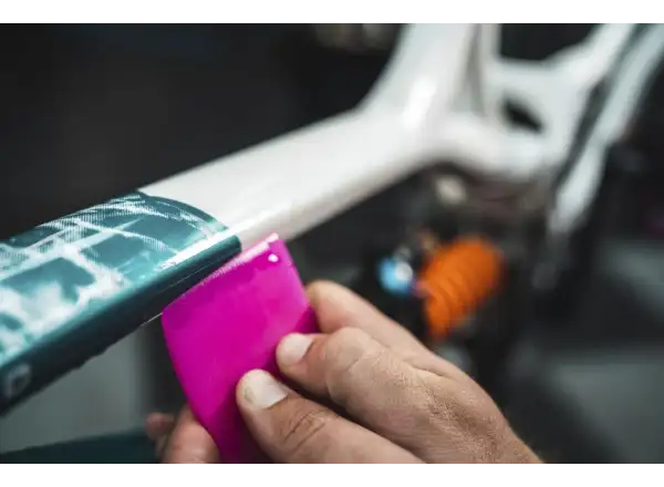 Muc-off Application Squeegee sticker applicator squeegee