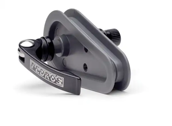 Pedros chain holder
