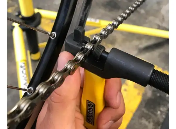 Pedros Pro 3.1 chain breaker