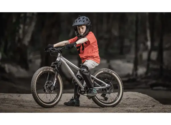 Early Rider Hellion 20 children's bike Forest Green