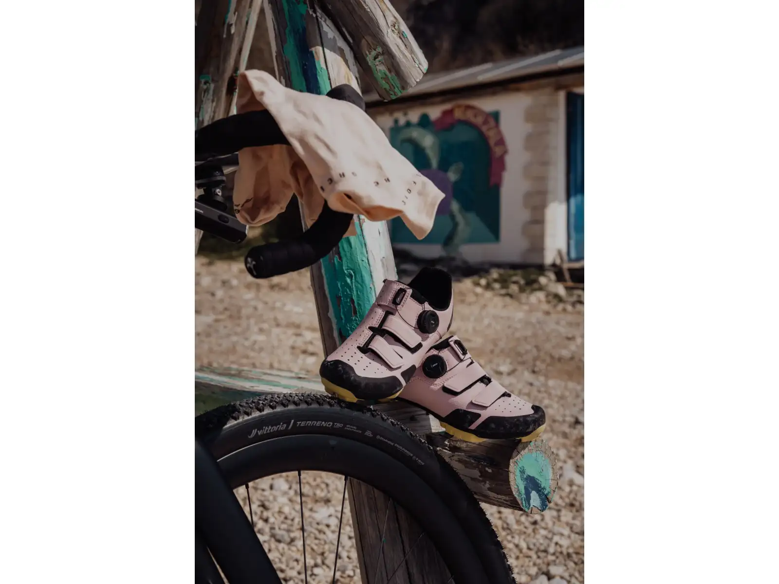 Force Revo 2 MTB cycling shoes pink