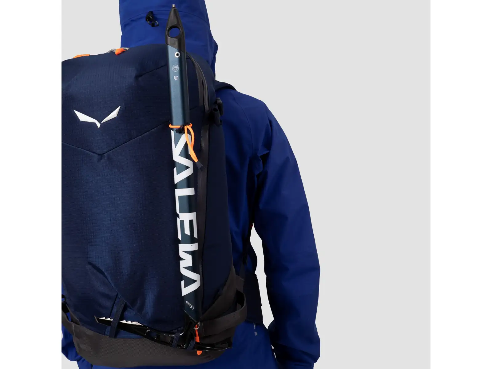 Salewa Winter Mate 30 l backpack Faded Green/Black