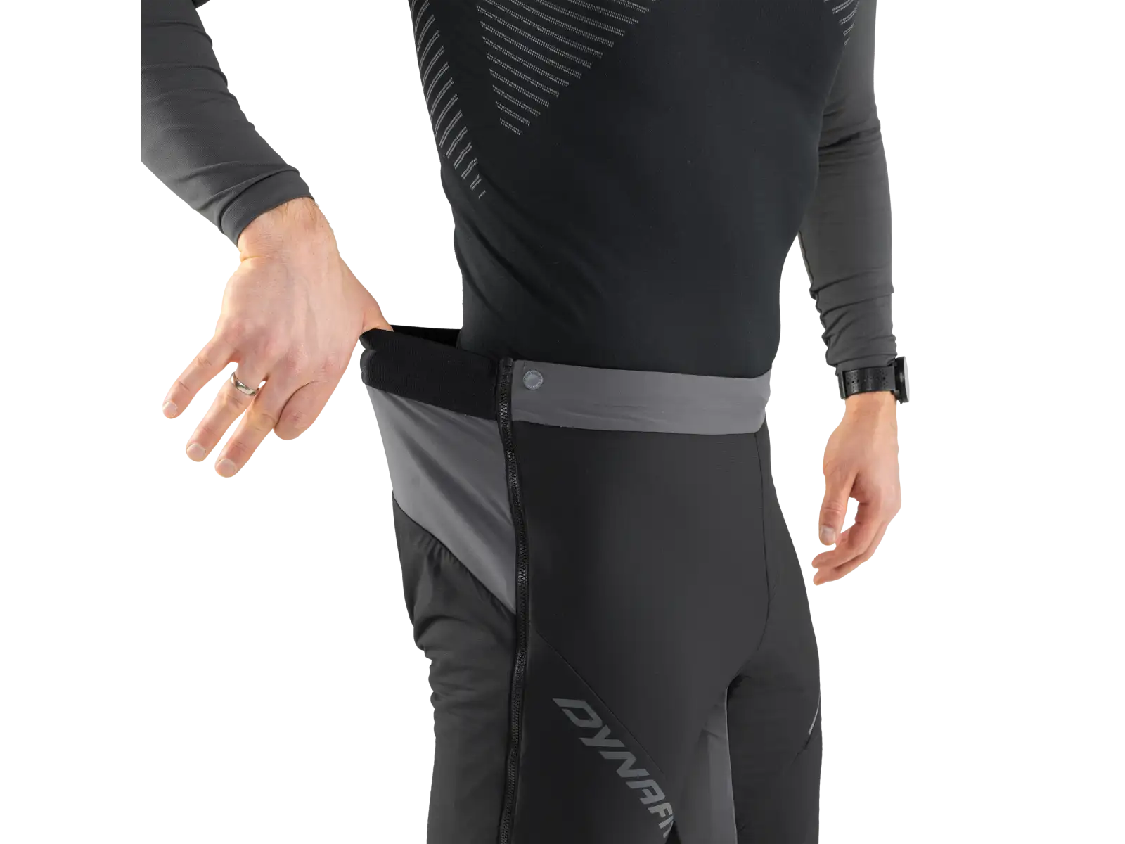 Dynafit Mezzalama Polartec Alpha Overshorts shorts černé