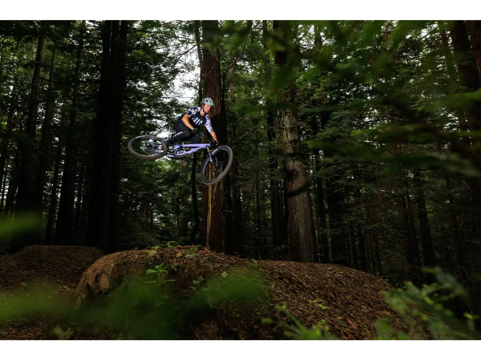 Ibis HD6 Deore full-suspension mountain bike Green