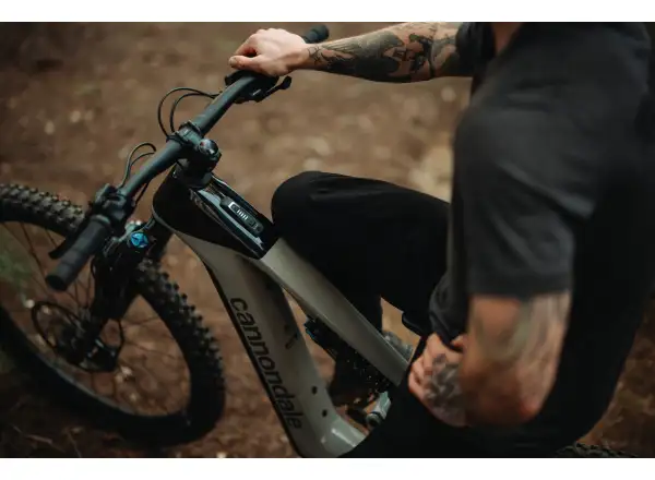 Cannondale Moterra Carbon LT 1 full-suspension e-bike Tiger Shark