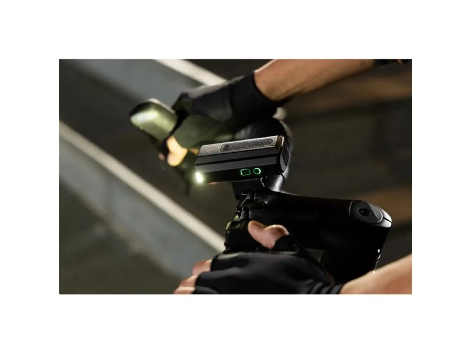 Giant Recon HL 1200 front light USB