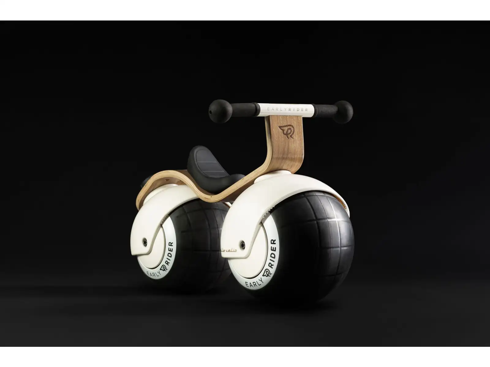 Early Rider Bella Velio children's balance bike Yvory