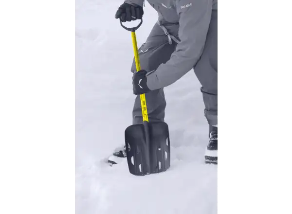Salewa Scratch avalanche shovel yellow