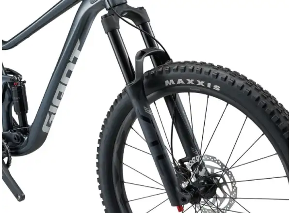 Giant Stance 2 full-suspension mountain bike Black Diamond