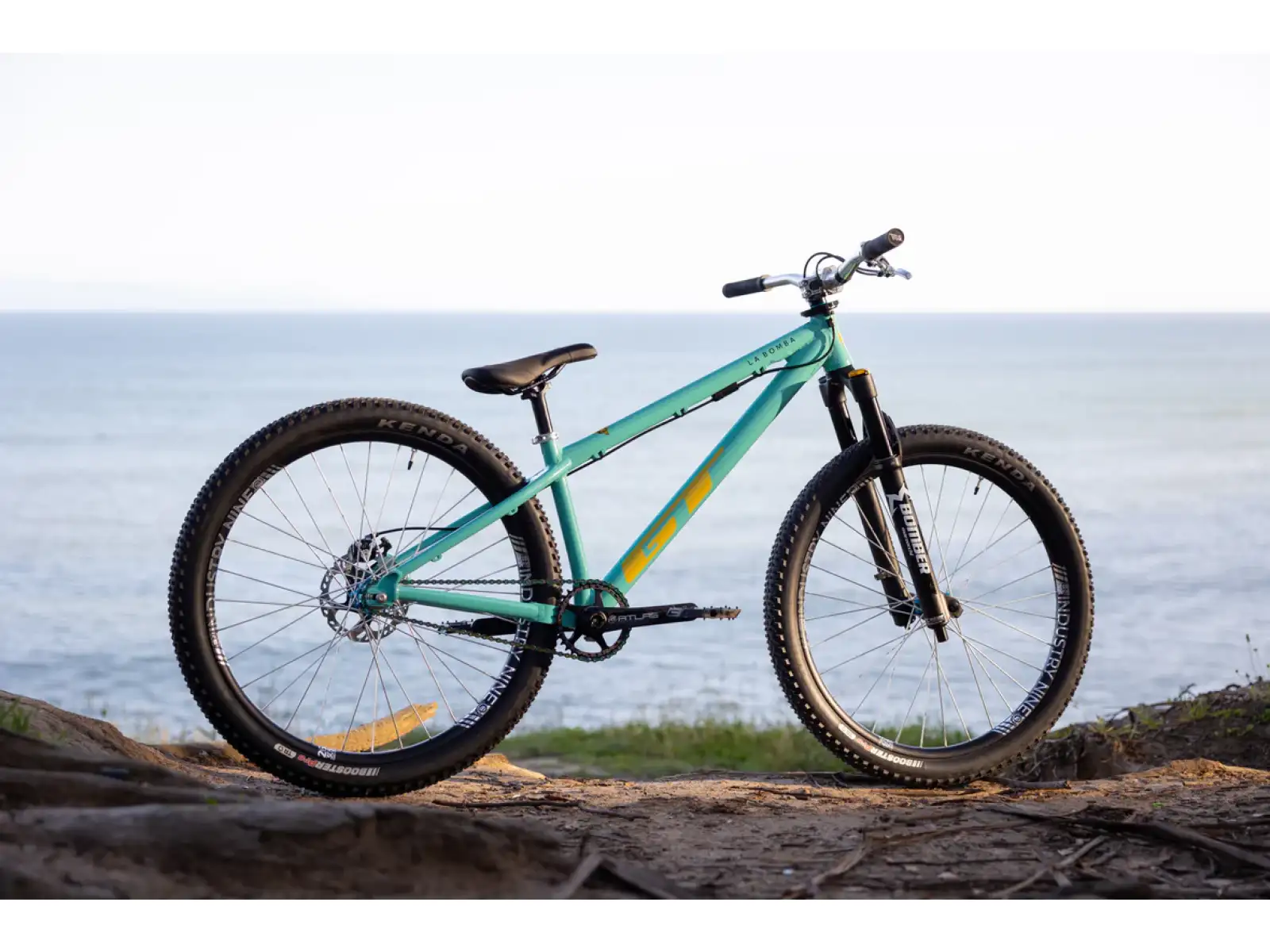 GT La Bomba dirt bike SGN