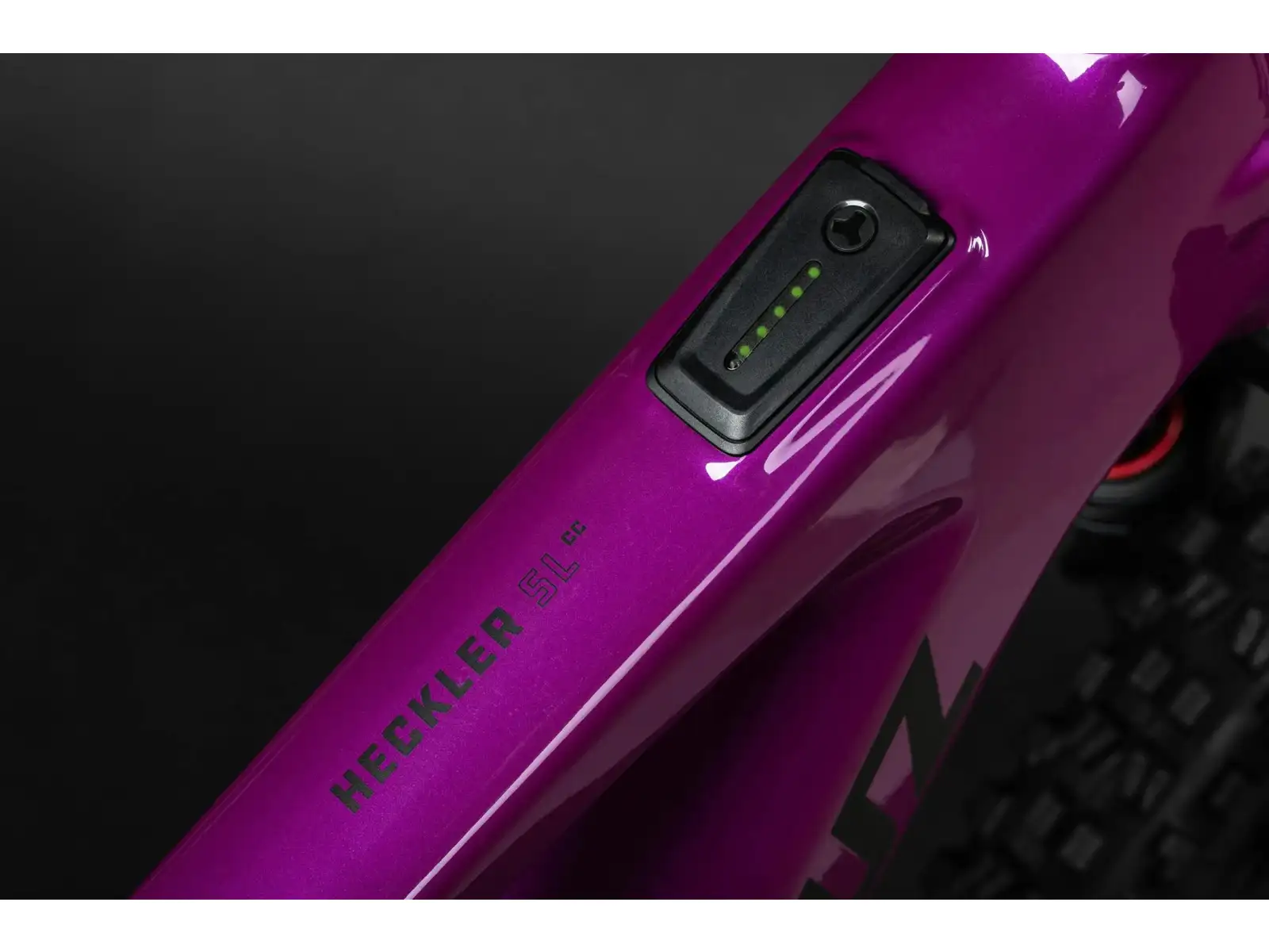 Santa Cruz Heckler SL 1 C R full-suspension e-bike Gloss Magenta