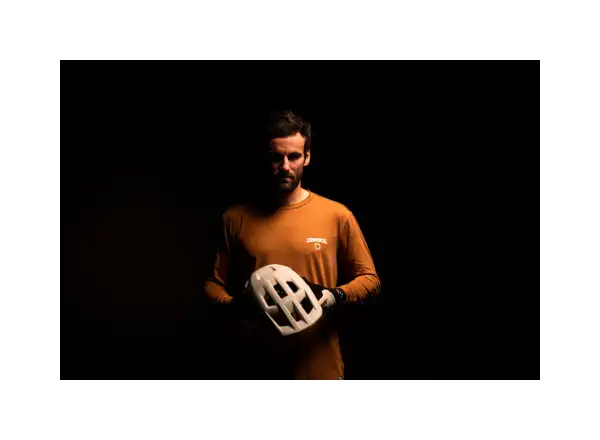 MET Revo Mips helmet Kilian Bron Limited Edition