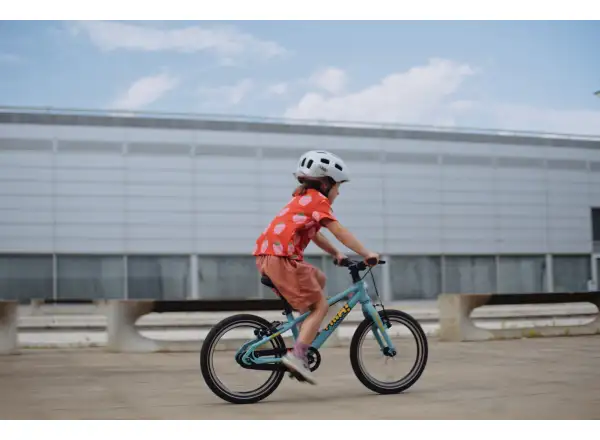 Fíha 16 CoralBubble children's bike blue