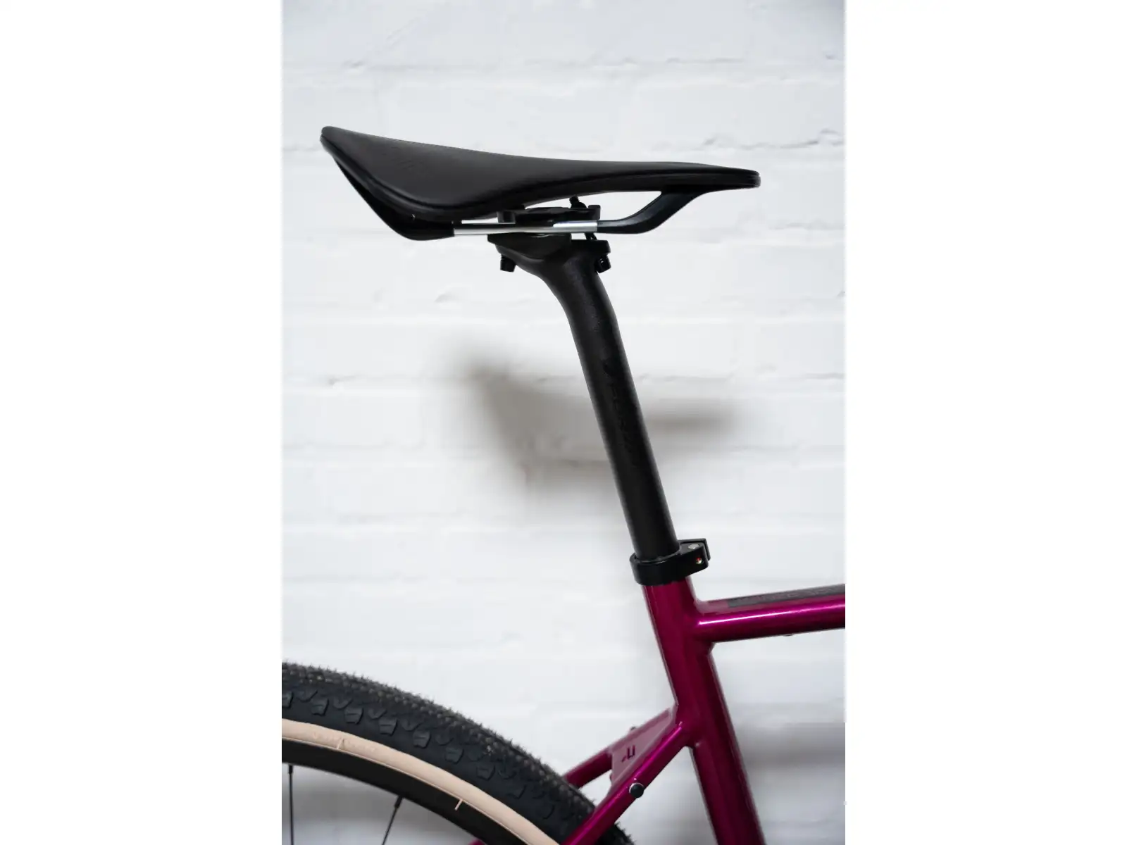 Ridley Kanzo Adventure Alu GRX600 gravel bike Jazzberry Jam Metallic/Black