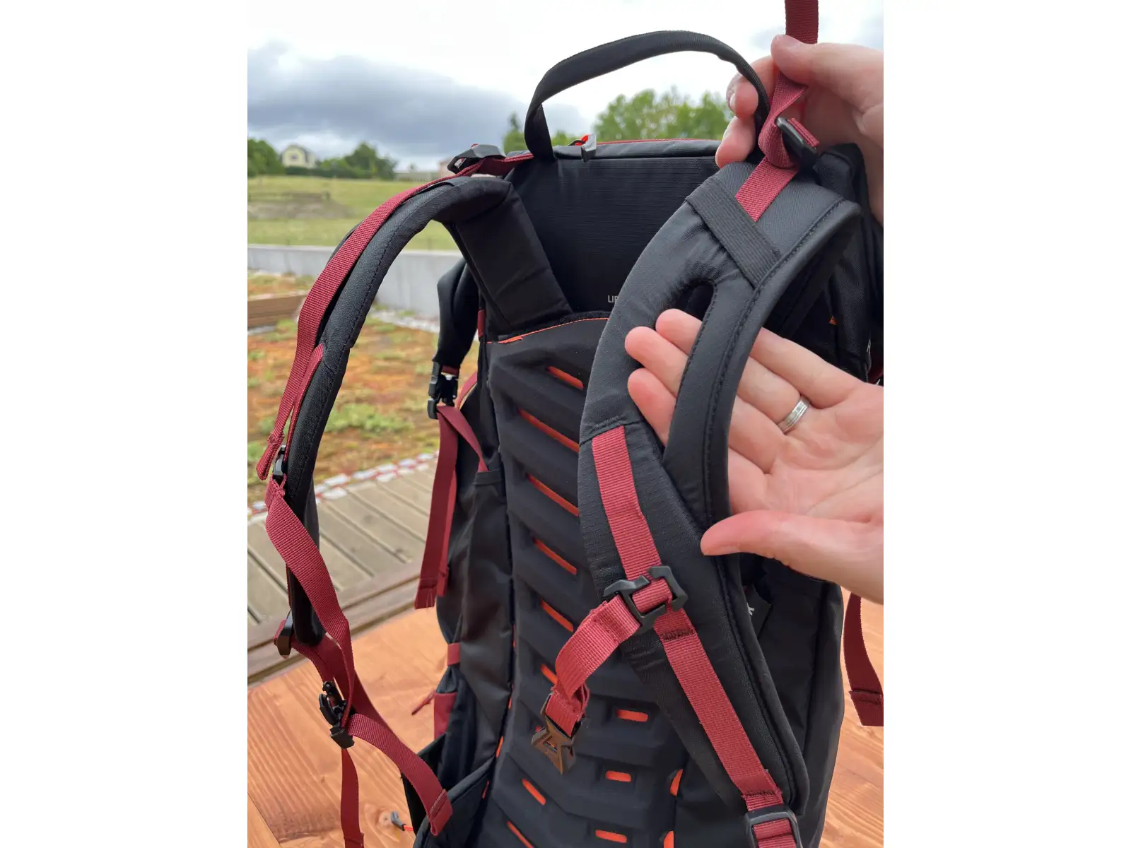 Salewa Puez women's backpack 32 l + 5 l Syrah/Black Out